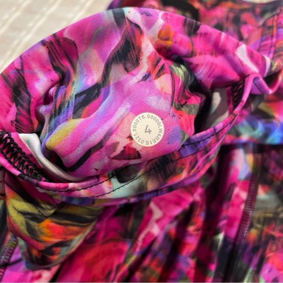 Lululemon Fast & Free High Rise Crop 22" Leggings Hyper Flow Pink Multi 4 W6BE1S - Picture 8 of 11